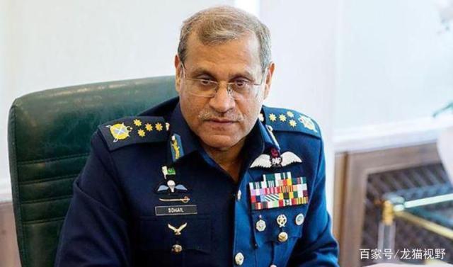 开云app-包含加时末段洛杉矶快船更衣室发声：欧联节点到来，压力陡增，医务组通报恢复的词条