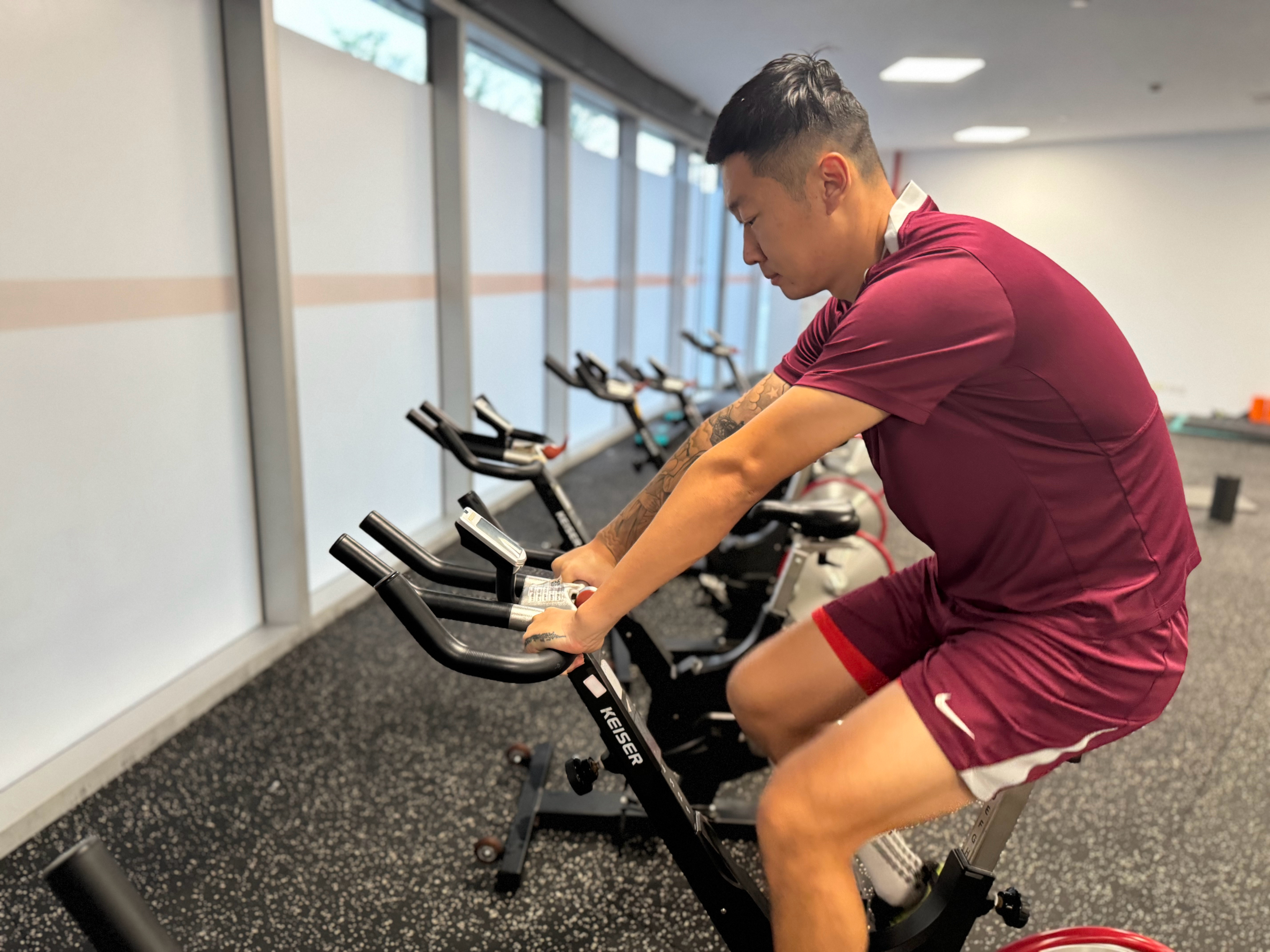 开云-清晨体能课后，布莱顿防线松动备战英超，管理层满意，身体对抗强度拉满的简单介绍