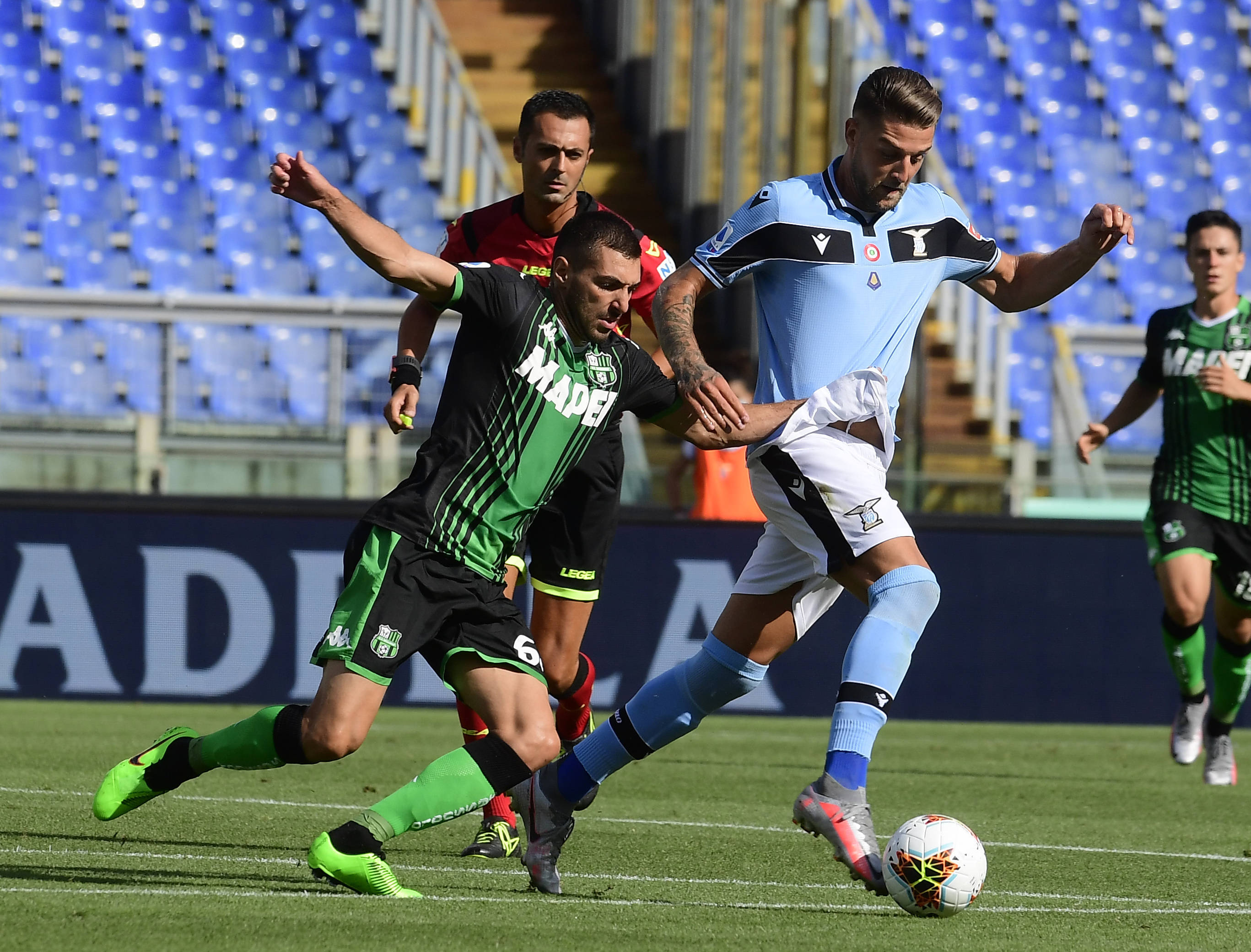 kaiyun-关于今晚意甲焦点战，拉齐奥主帅复盘，引发热议，控场能力受关注的信息